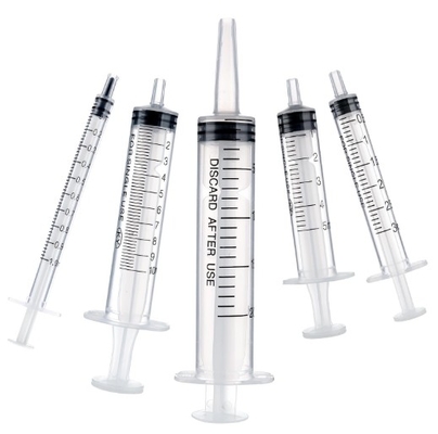 स्वचालित 3ml 5ml 10ml पूर्व भरा हुआ सामान्य लवण फ्लश सिरिंज भरने की मशीन