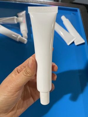 स्वत: नरम प्लास्टिक ट्यूब भरने और सील मशीन एल्यूमीनियम कॉस्मेटिक क्रीम ट्यूब टूथपेस्ट ट्यूब भरने की मशीन