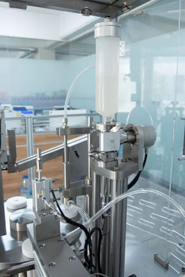 600-800p/H पूर्व-भरे सिरिंज भरने की मशीन