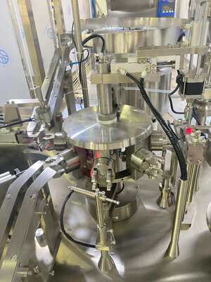 पशु चिकित्सा सिरिंज फिलिंग मशीन